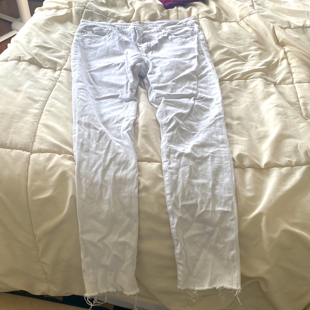 Skinny leg Joe’s white jeans